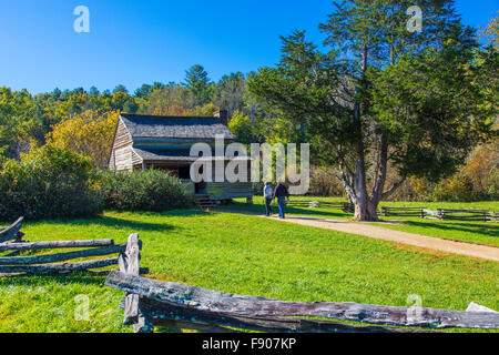 Historische alte Hütte in Cades Cove in Great Smoky Mountains Nationalpark Tennessee Stockfoto