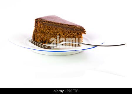 Die berühmte Sachertorte aus Wien auf einem weißen Teller Stockfoto