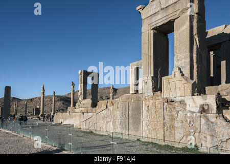 Westlichen Treppe, Palast des Xerxes, Blick in Richtung der Apadana Palast, Persepolis, Iran Stockfoto