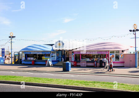 Die drei Muscheln Strand Cafe, westlichen Esplanade, Southend-On-Sea, Essex, England, Vereinigtes Königreich Stockfoto