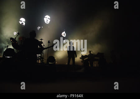 Liverpool, Großbritannien. 12. Dezember 2015. Duran Duran die endgültige Datum Ihrer Tour an der Liverpool Echo Arena durchführen. © Paul Warburton/Alamy leben Nachrichten Stockfoto