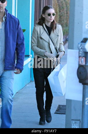 West Hollywood, Kalifornien, USA. 12. Dezember 2015. Rooney Mara, West Hollywood, CA, USA-Kredit: Die Medien Schaltung/Alamy Live-Nachrichten Stockfoto