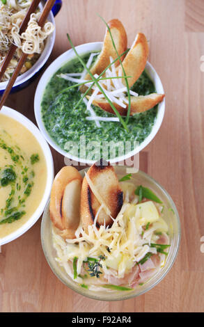 Vielfalt an gesunde vegetarische Suppen Stockfoto