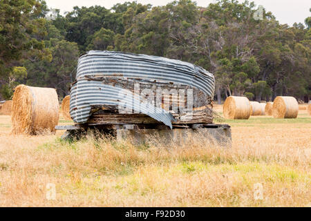 Klassische australische vernachlässigte landwirtschaftliche region Stockfoto