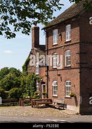 Großbritannien, England, Cheshire, Gawsworth, Harrington Arme, historischen Villahe Bauernhof-Pub Stockfoto