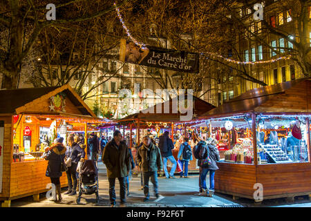 Weihnachten in Straßburg, Elsass, Frankreich, Xmas Beleuchtung, Christmas Market Place du Temple Neuf, Stockfoto