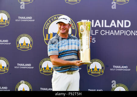 Chonburi, Thailand. 13. Dezember 2015. Jamie Donaldson von Welsh Sieger in Thailand Golf Championship 2015 (Turnier auf der Asian Tour) am Amata Spring Country Club am 13. Dezember Credit: Chatchai Somwat/Alamy Live News Stockfoto