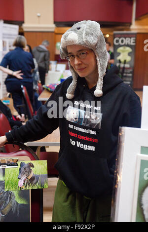 Vegane Faye in den Paget Zimmern in Penarth am 1. November 2015, lokale vergrößerst Regionalprodukte. Stockfoto