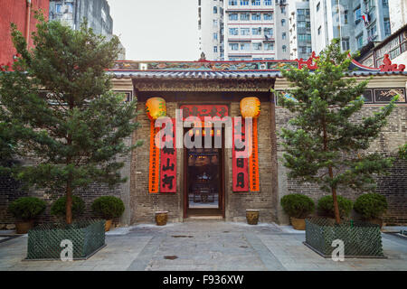 Exterieur der den Man Mo Tempel in Tai Po, Hong Kong, China. Stockfoto