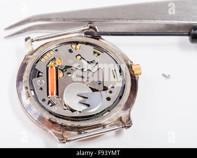 Reparatur von Watch - Tools und ersetzen Batterie in Quarz-Uhr schließen sich Stockfoto