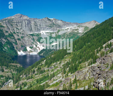 Wanless See unter Engle Höchststand in der Wildnis Kabinett Berge in der Nähe von Libby, montana Stockfoto