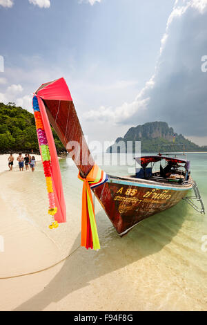 Strand auf Tup Island (auch bekannt als Wanne Island, Koh tippen oder Koh Thap). Provinz Krabi, Thailand. Stockfoto