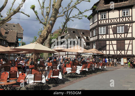 Frankreich, Elsass, Straßburg, Petite France, Restaurant, Personen, Stockfoto