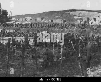 Britische Front. Hinter den Linien, Kriegsgefangene. Stockfoto