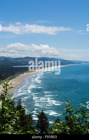 Blick auf die Sandstrände in Manzanita, Küstenstadt am Highway 101, Oregon, USA Stockfoto