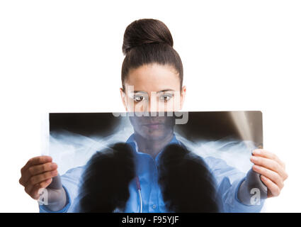 Lächelnde Frau Doktor der Medizin mit x-ray. Isoliert auf weißem Hintergrund. Stockfoto