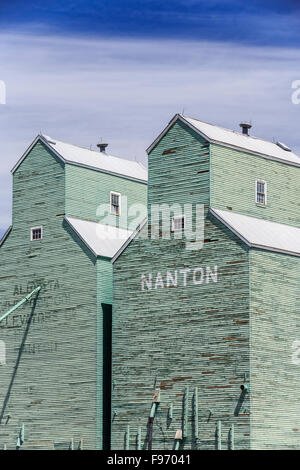 Historischen Getreidesilos, Nanton, Alberta, Kanada Stockfoto