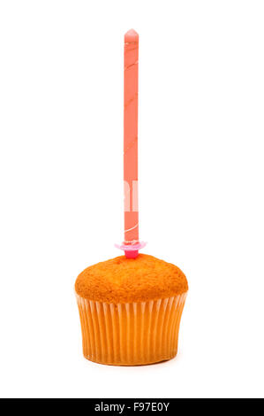 Cupcake und Kerze auf dem weißen Hintergrund isoliert Stockfoto