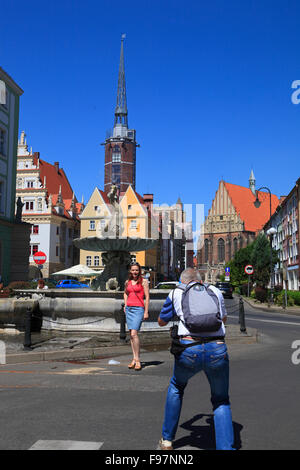 Triton-Brunnen in der Nähe Marktplatz (Rynek), Nysa (Neiße), Silesia, Polen, Europa Stockfoto