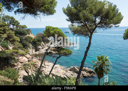 Coastal View von Denkmal für die Fischersfrau, Lloret de Mar, Costa Brava, Provinz Girona, Katalonien, Spanien Stockfoto