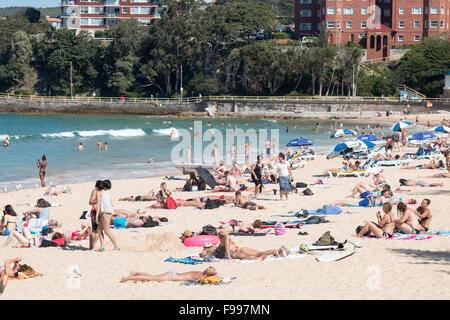 Manly Beach in North Sydney, eine der berühmten Nordstrände von Sydney, Australien Stockfoto
