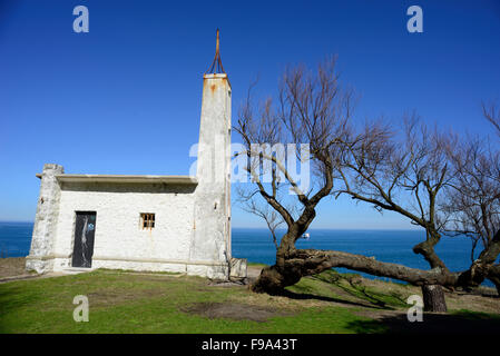 Kleine Bauform wie eine Kapelle im Park von Magdalena, Santander, Kantabrien, Spanien Stockfoto