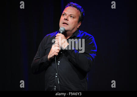 Komiker Hal Cruttenden führt auf dem Edinburgh Festival Fringe im August 2013. Stockfoto