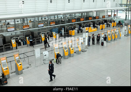 Frankfurt Flughafen, Lufthansa Check-in Automaten, Frankfurt am Main, Deutschland Stockfoto