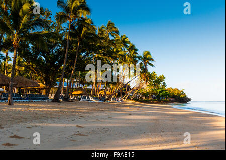 Sandy Beach von The Shangri-La Fidschi Resort &amp; Spa, Yanuca Island, Coral Coast, Fidschi Stockfoto