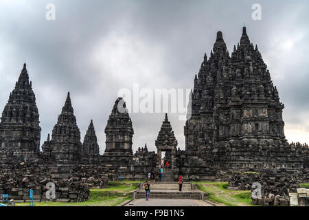 der 9. Jahrhundert Hindu-Tempel compound Candi Prambanan in Zentraljava, Indonesien, Asien Stockfoto