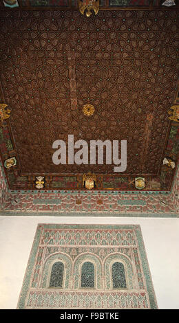 Decke Detail in Real Alcazar Palast, Sevilla Andalusien Spanien Stockfoto