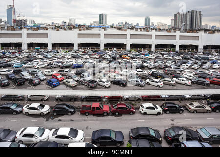 Bangkok es sind ausreichend Parkplätze Stockfoto