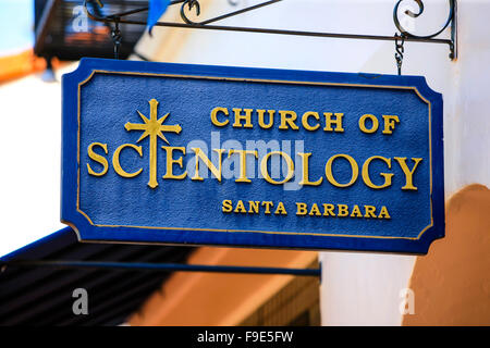 Obenliegende Zeichen für die Scientology-Kirche in Santa Barbara, Kalifornien Stockfoto