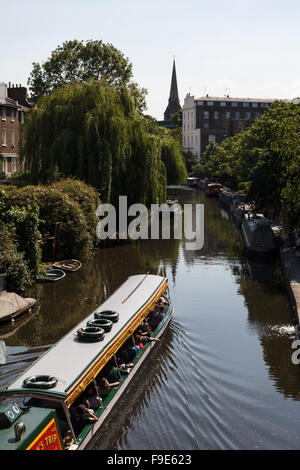 Kleines Venedig Canal und Boote in London Stockfoto