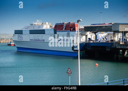 HSS Stena Explorer Stenaline Fähre nach Irland, am Terminal in Holyhead, Anglesey, Wales UK, Stockfoto