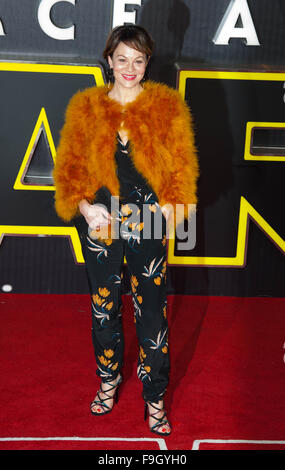 London UK. 16. November 2015 Helen McCrory besucht die Europäische Premiere von "Star Wars: das Erwachen der macht am Leicester Square Credit: Michael Tubi/Alamy Live News Stockfoto