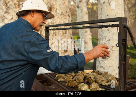 Küchenchef Frank Ostini hält Vorlesungen an der BBQ Bootcamp, Alisal Guest Ranch, Solvang, Kalifornien Stockfoto