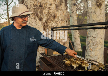 Küchenchef Frank Ostini hält Vorlesungen an der BBQ Bootcamp, Alisal Guest Ranch, Solvang, Kalifornien Stockfoto