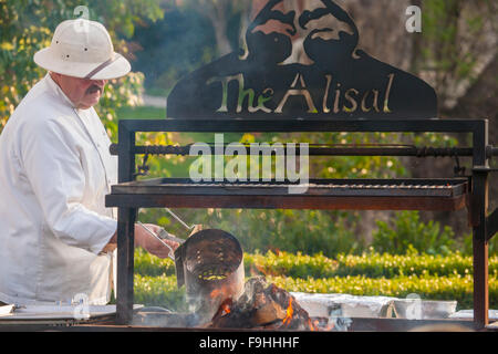 Küchenchef Pascal Gode hält Vorlesungen an der BBQ Bootcamp, Alisal Guest Ranch, Solvang, Kalifornien Stockfoto