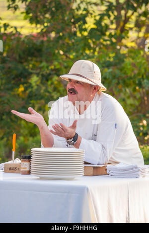 Küchenchef Pascal Gode hält Vorlesungen an der BBQ Bootcamp, Alisal Guest Ranch, Solvang, Kalifornien Stockfoto