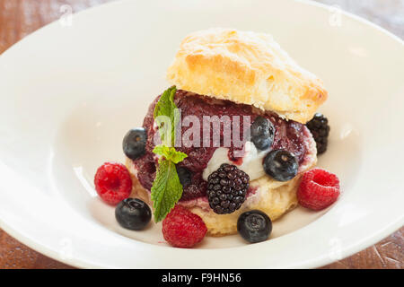 gemischte Beeren Erdbeer, saftigen Cafe, Solvang, Kalifornien Stockfoto