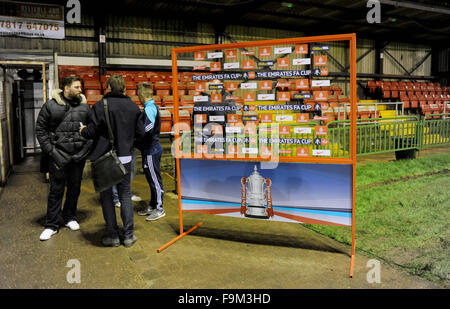 Brighton UK 16. Dezember 2015 - Branding auf der FA-Cup-2. Runde Replay Übereinstimmung zwischen Whitehawk und Dagenham and Redbridge auf den geschlossenen Boden in Brighton Stockfoto