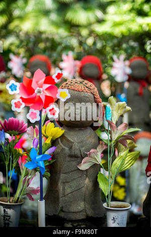 Zojo-Ji-Schrein in Tokio Stockfoto