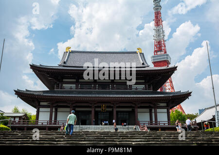 Zojo-Ji-Tempel und Tokyo Tower Stockfoto