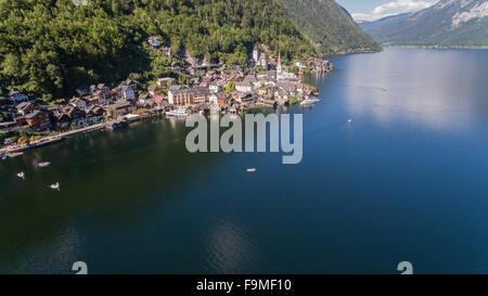 Panorama des Sees Hallstatt, Salzkammergut, Österreich Stockfoto