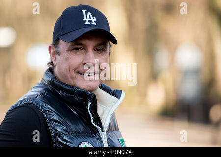 München, Deutschland. 14. Dezember 2015. Sänger Peter Schilling posiert für den Fotografen in München, Deutschland, 14. Dezember 2015. Foto: SVEN HOPPE/DPA/Alamy Live-Nachrichten Stockfoto