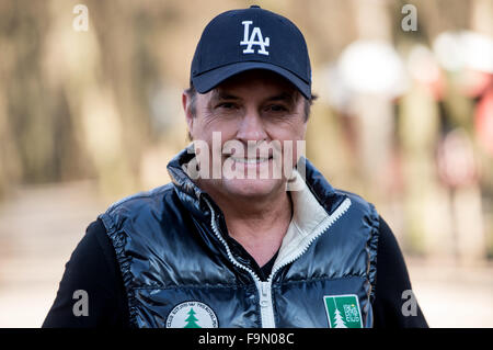 München, Deutschland. 14. Dezember 2015. Sänger Peter Schilling posiert für den Fotografen in München, Deutschland, 14. Dezember 2015. Foto: SVEN HOPPE/DPA/Alamy Live-Nachrichten Stockfoto