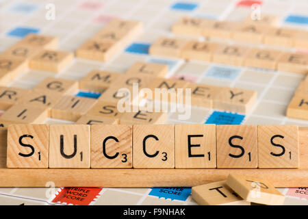 Scrabble - Erfolg. Stockfoto