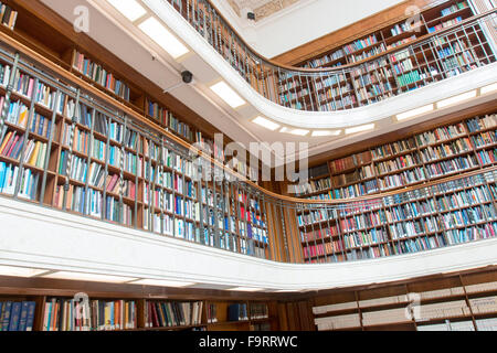 Die State Library of New South Wales, in der Macquarie Street, Sydney, Australien, Innenaufnahmen der wichtigsten Bibliotheksräume und der Halle Stockfoto