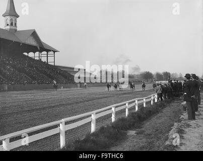 Beginn der Horse Race, Churchill Downs, Louisville, Kentucky, USA, ca. 1907 Stockfoto